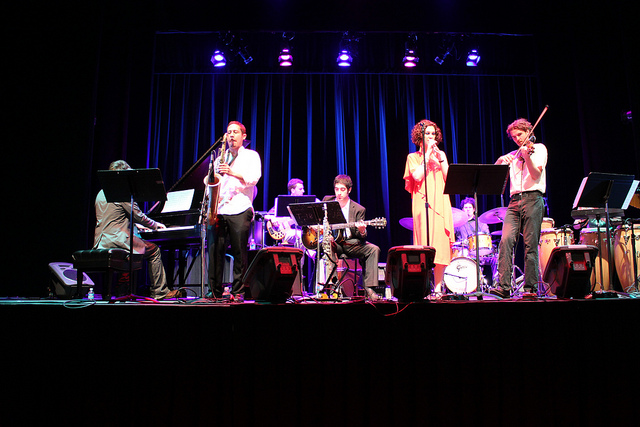 5793465197_9a69f0da38_z