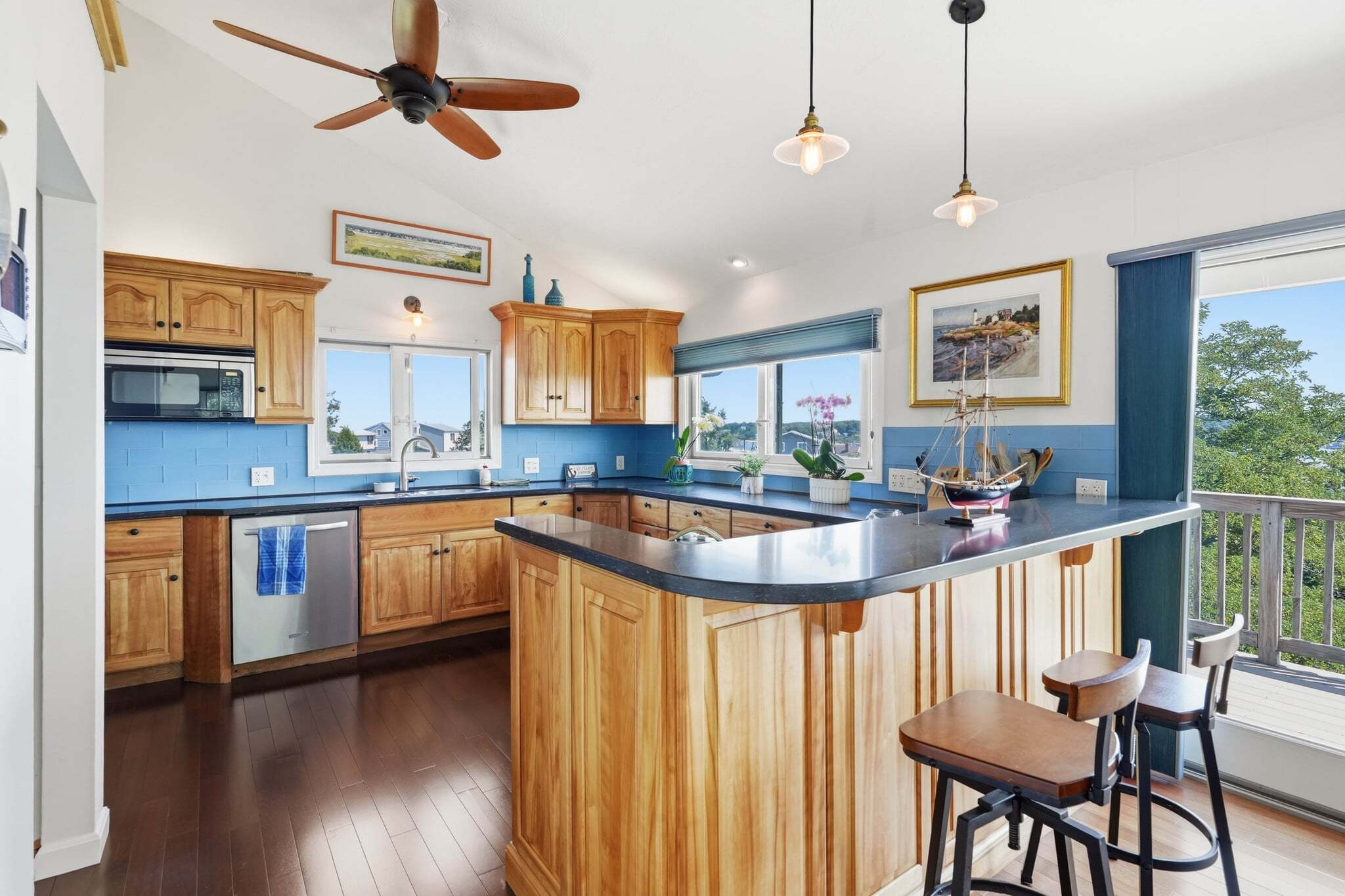 2 Dune Cir-23