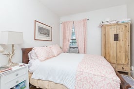 88 MT Vernon Street.  (1 of 6)