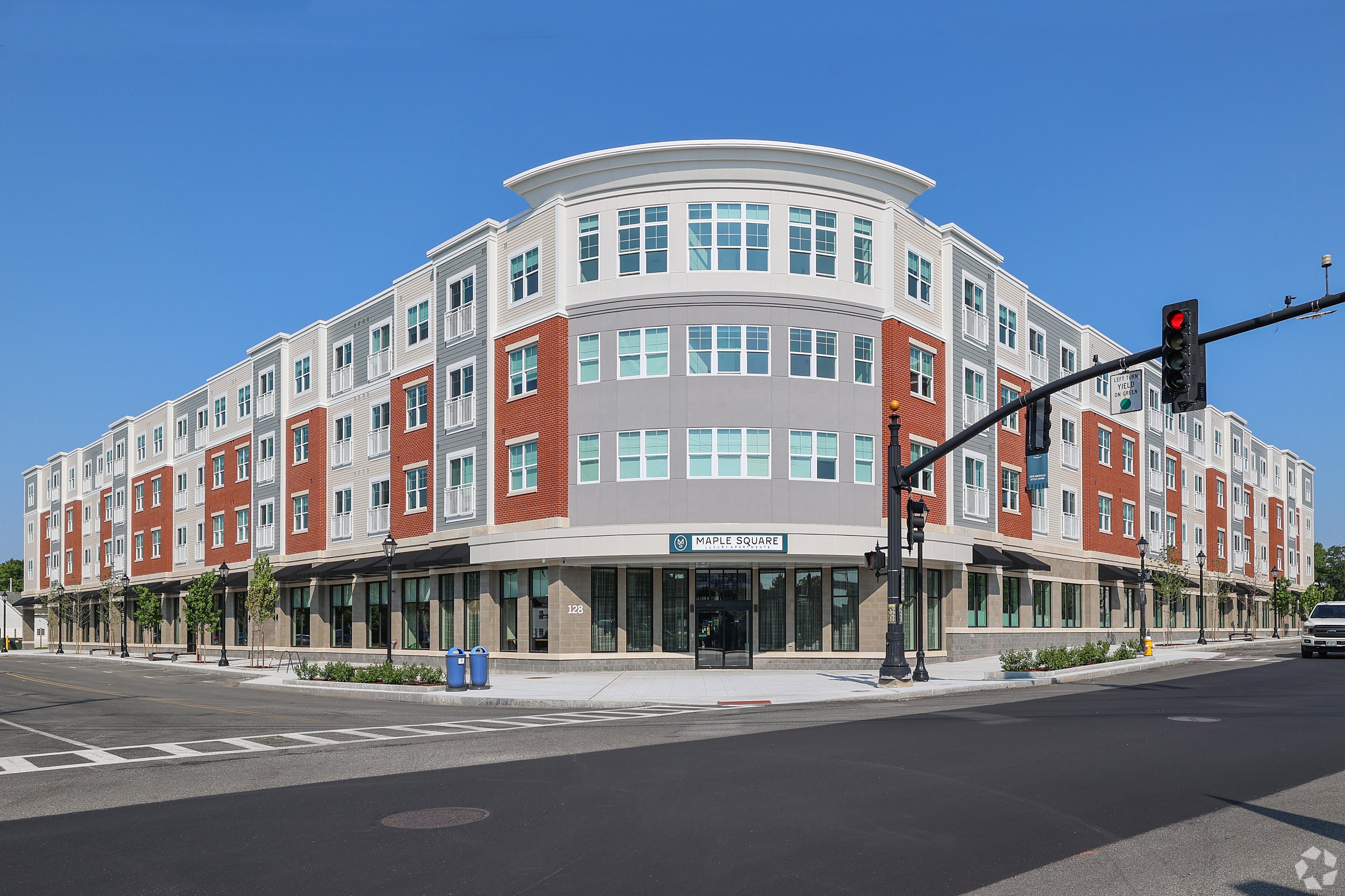 Maple-Square-Apartments