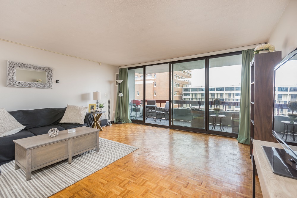 [Just Listed] Huge 1 Bedroom Condo in the Heart of Kenmore Square
