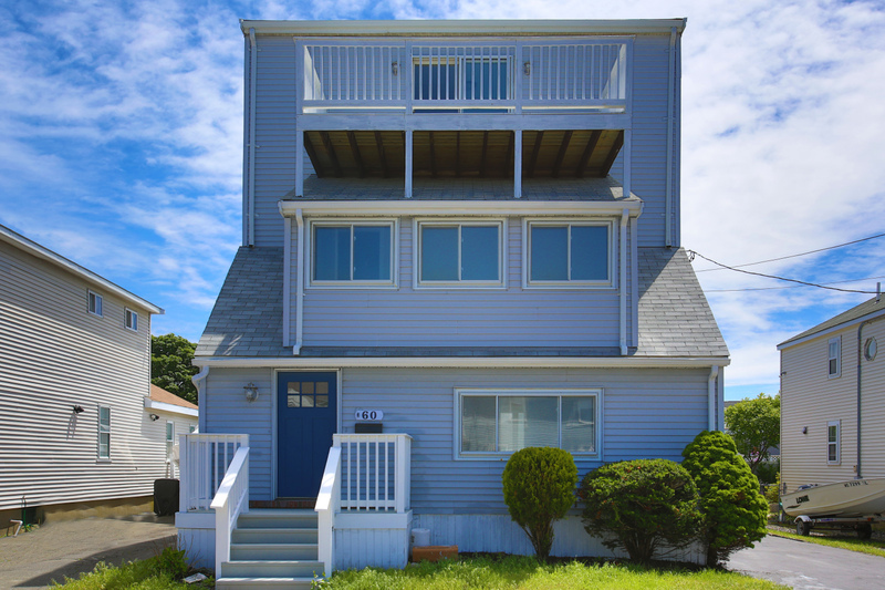 Just Listed: Newly Renovated Seaside 5 Bed/2 Bath!